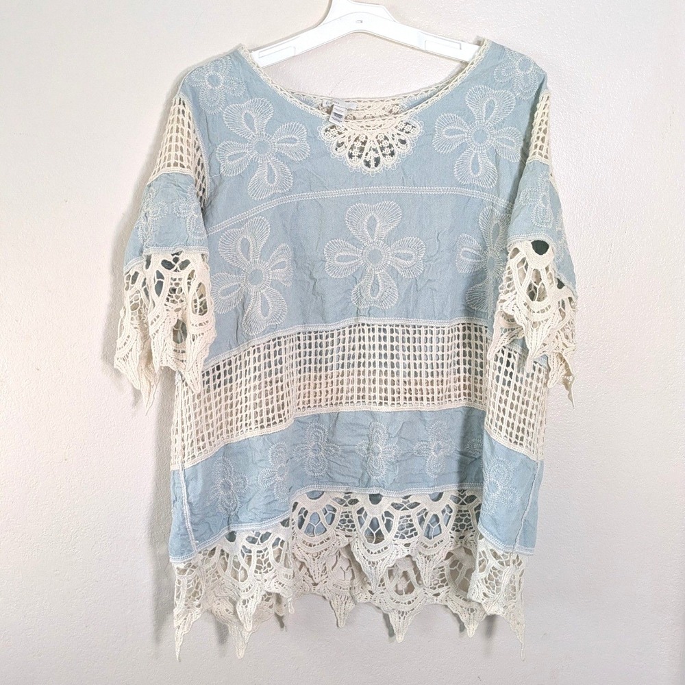EST. 1946 Boho Crochet Embroidered Lace Trim Top Blue Plus Size 18/20W